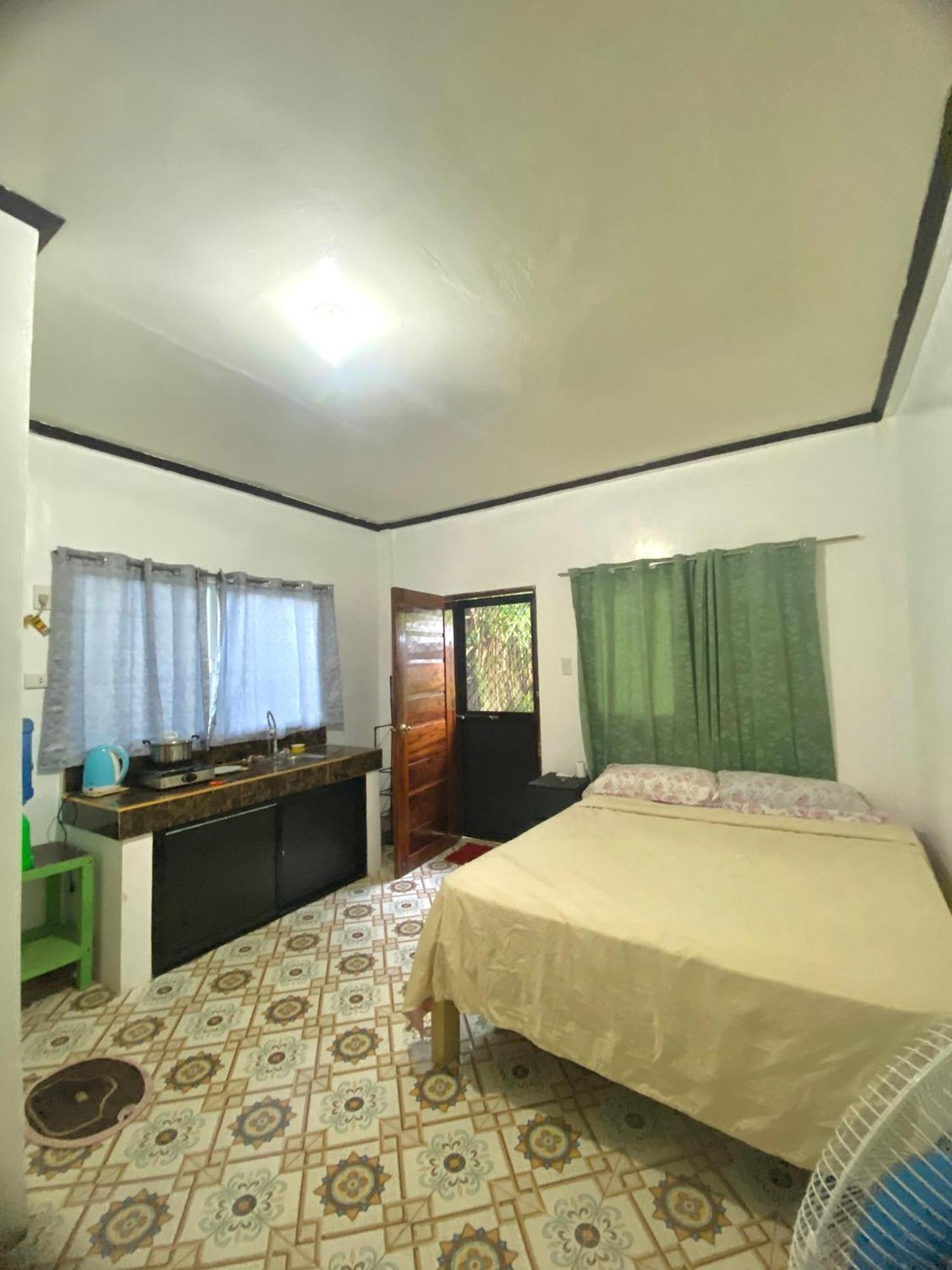 Masayay Homestay Starlink And Generator Santa Monica  Extérieur photo